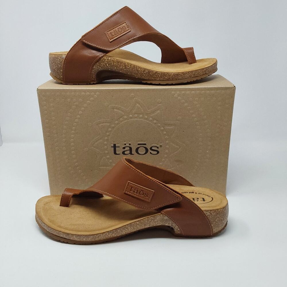 Taos Loop Women's 10-10.5 Brandy Brown Leather Toe Loop Sandals EU 41 NEW
